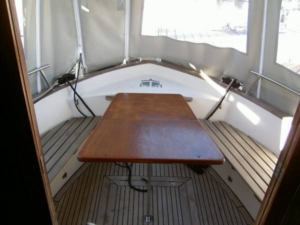 menorquin cockpit table