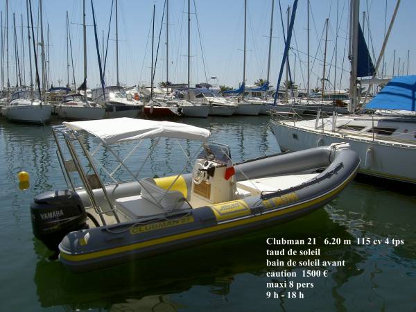 semi rigide avec le taud de soleil