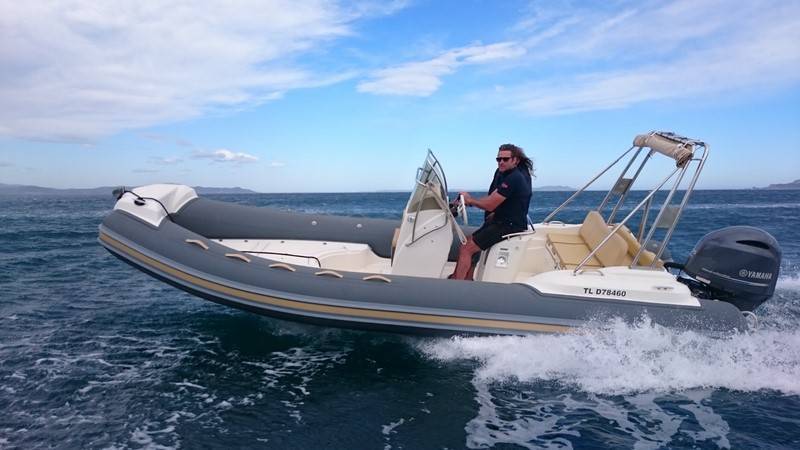 Location de bateau pour particuliers sur le Port de Hyères