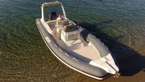 CLUBMAN 24 à louer chez BATSUD